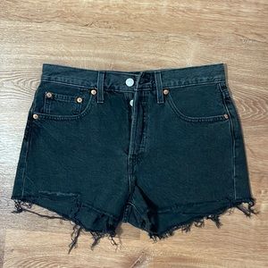 Levi’s 501 Shorts (27)